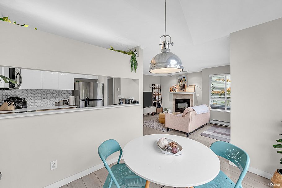 305 868 W 16th Avenue Vancouver, BC - 11