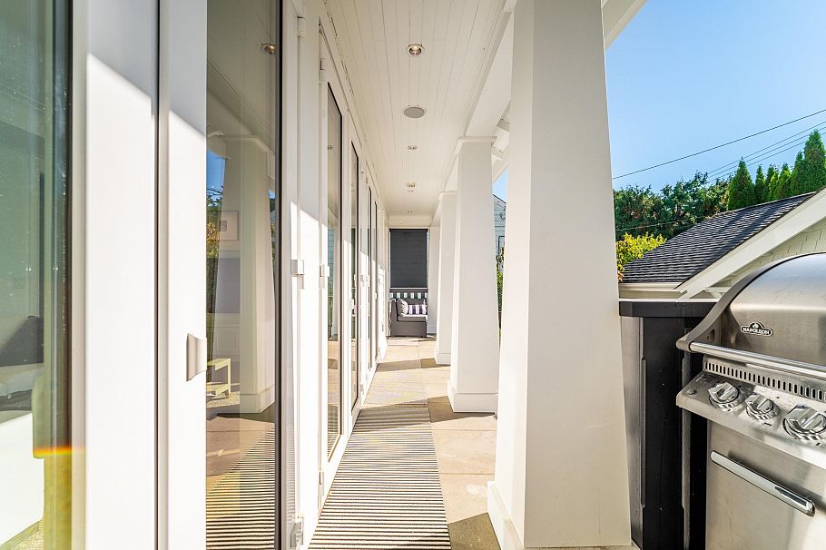 2040 W 58th Avenue Vancouver, BC - 36