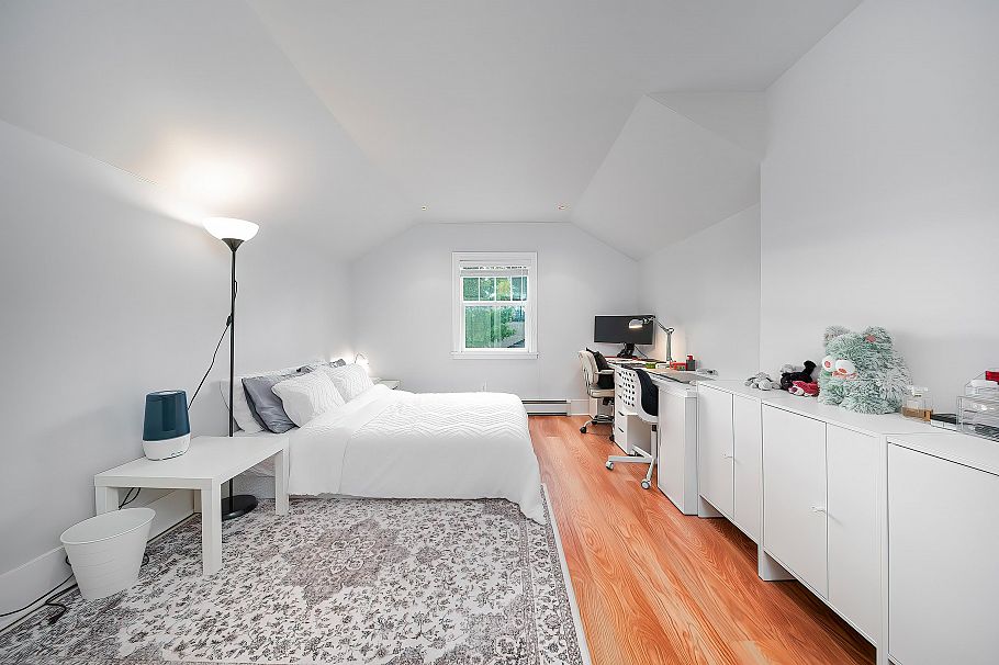 2896 W 41st Avenue Vancouver, BC - 23