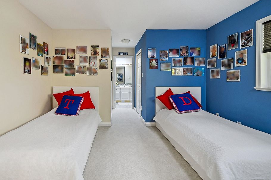 3823 Michener Way North Vancouver, BC - 28