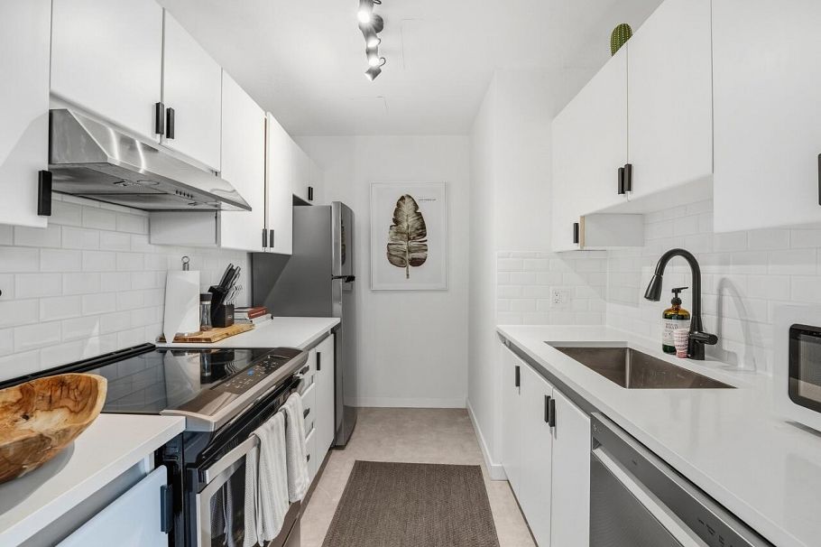 1610 989 NELSON STREET, Vancouver BC V6Z 3B6 Vancouver, BC - 10