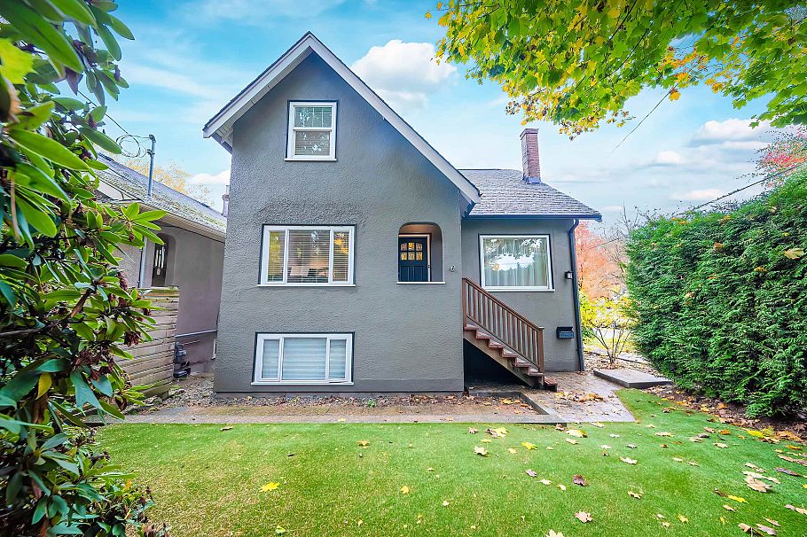 2896 W 41st Avenue Vancouver, BC - 39