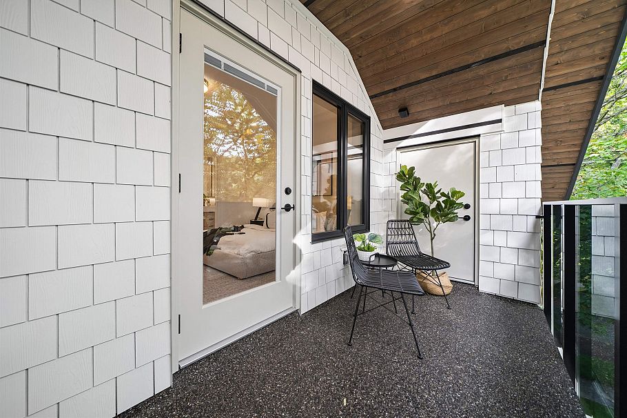 2493 Eton Street Vancouver, BC - 25