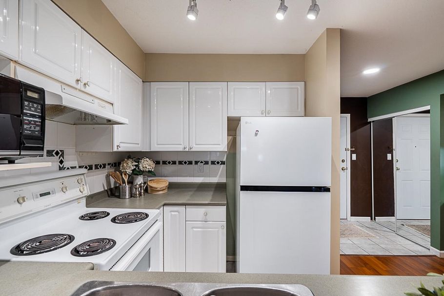 PH17 760 Kingsway Vancouver, BC - 11