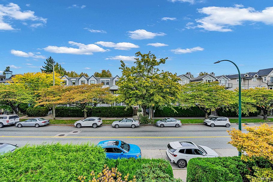 305 868 W 16th Avenue Vancouver, BC - 28