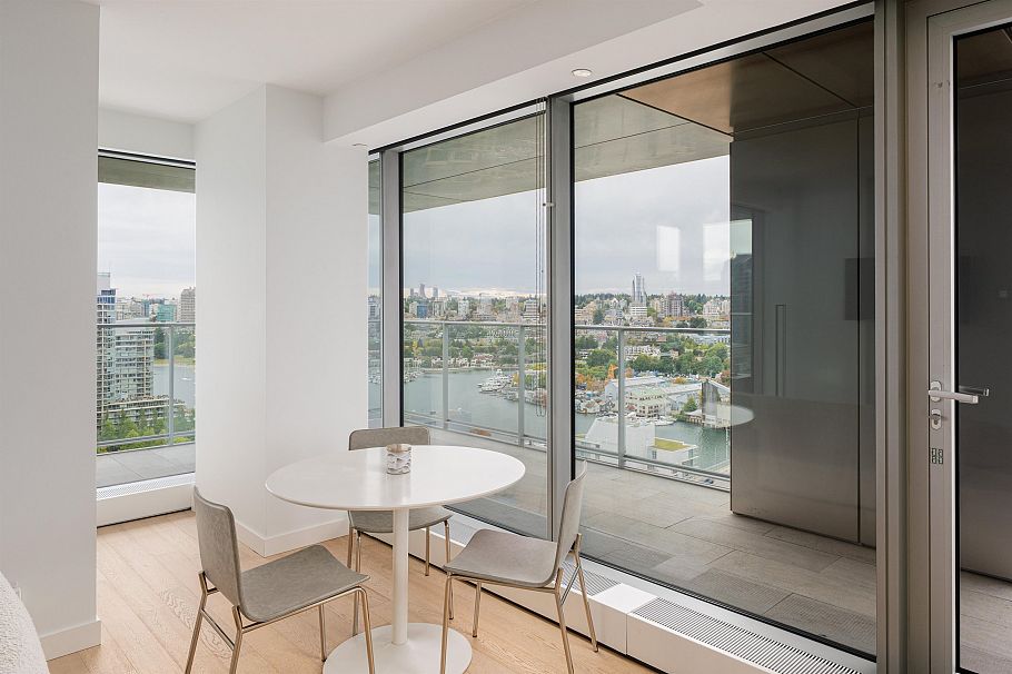 2602 1480 Howe Street Vancouver, BC - 5