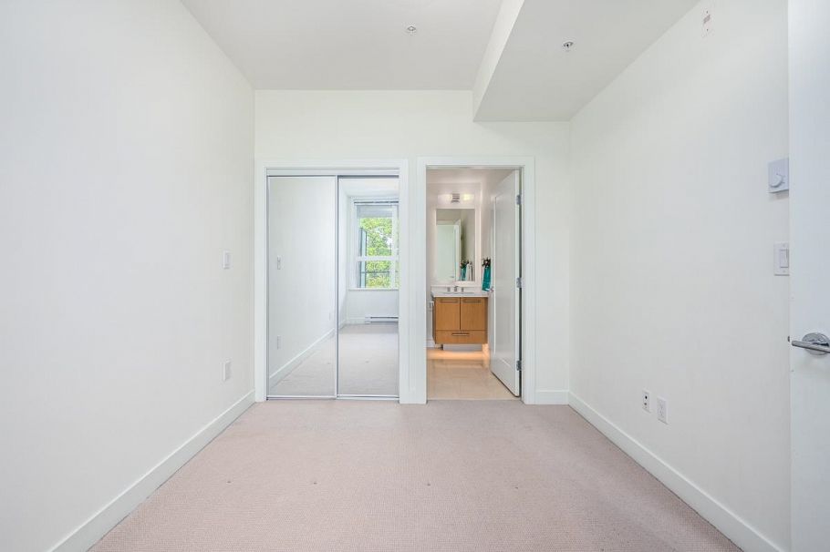 310 5325 West Boulevard Vancouver, BC - 17