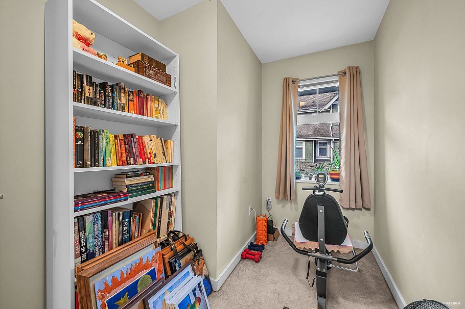 329 W 59th Avenue Vancouver, BC - 7