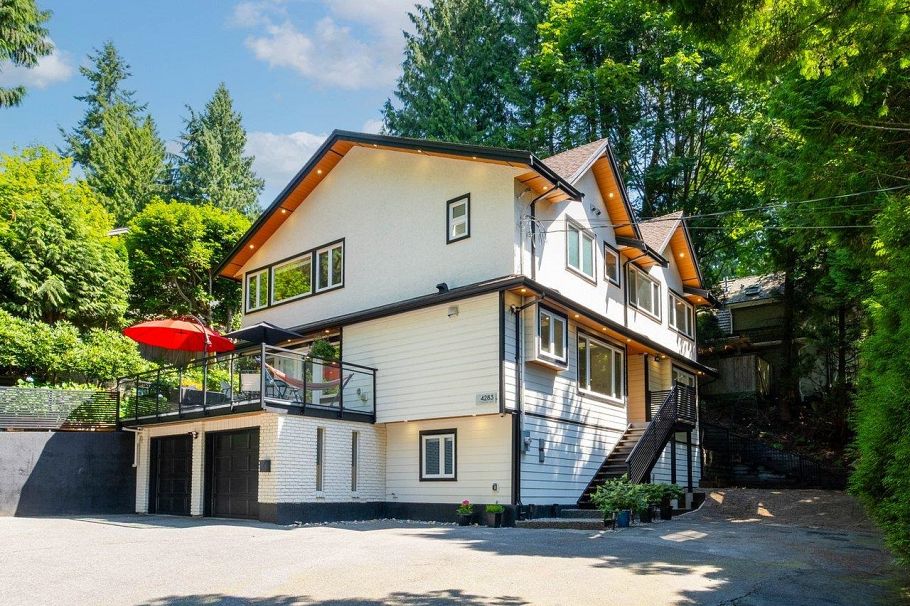 4283 Capilano Road North Vancouver, BC - 12
