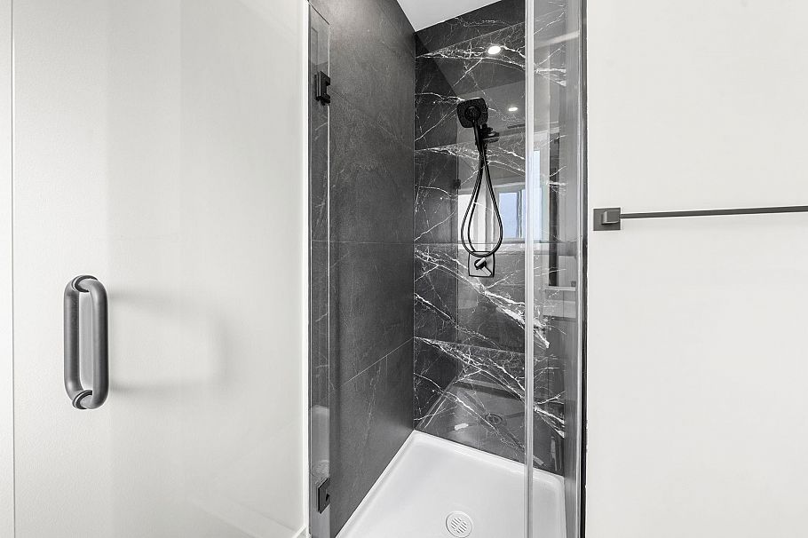 4318 Nanaimo Street Vancouver, BC - 19