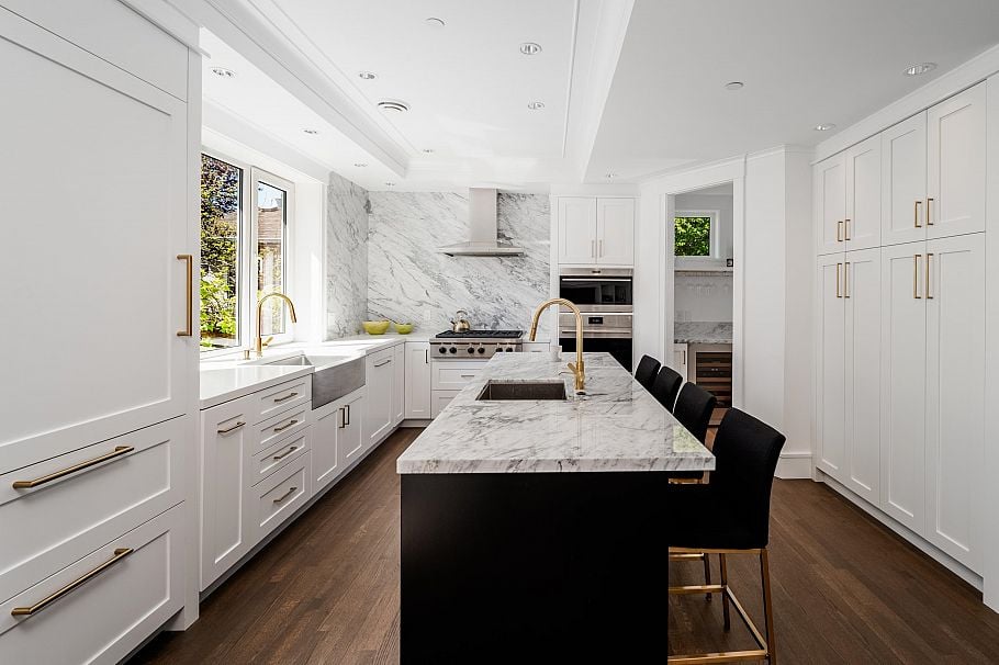 2040 W 58th Avenue Vancouver, BC - 6