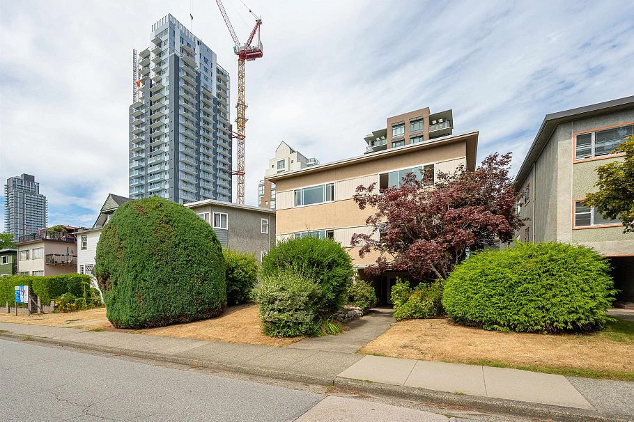 8 1235 W 10th Avenue Vancouver, BC - 6