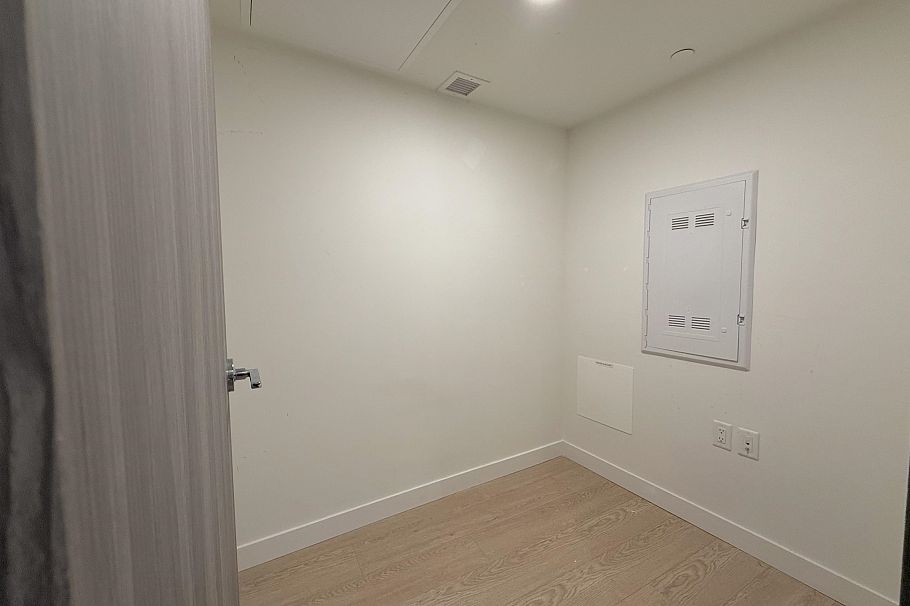 2612 89 Nelson Street Vancouver, BC - 18