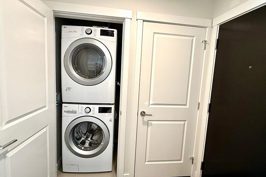 704 3487 Binning Road Vancouver, BC - 14