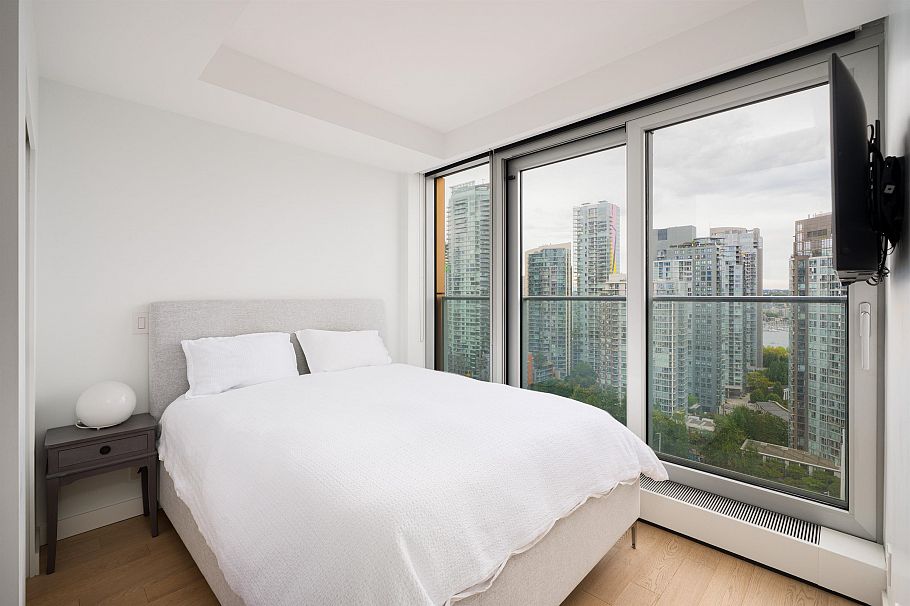 2602 1480 Howe Street Vancouver, BC - 8