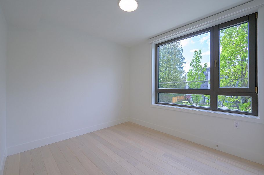 6322 Oak Street Vancouver, BC - 13