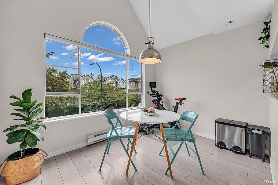 305 868 W 16th Avenue Vancouver, BC - 13