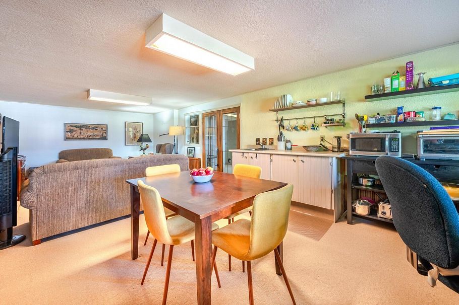 349 Midlothian Street Vancouver, BC - 24