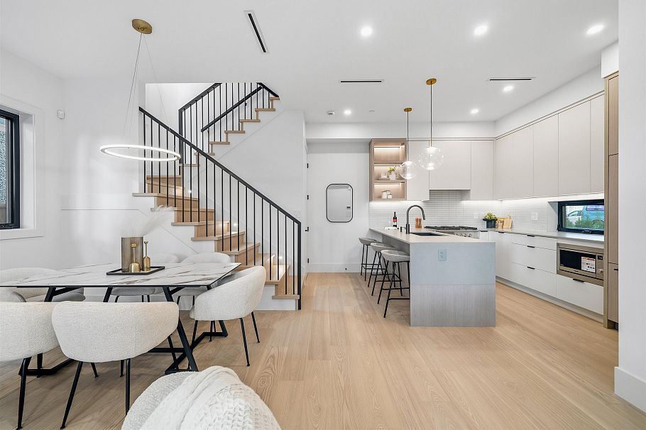 2493 Eton Street Vancouver, BC - 9