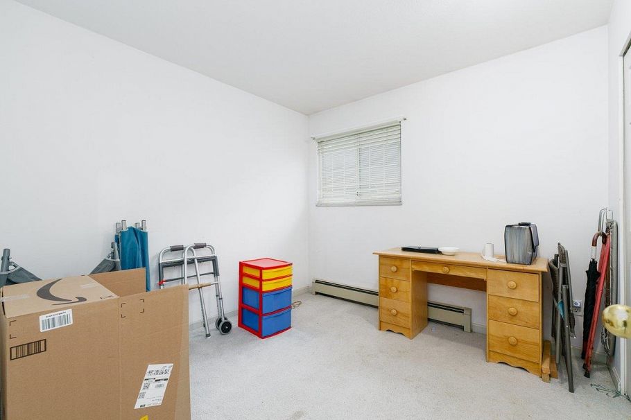 1573 W 66th Avenue Vancouver, BC - 19