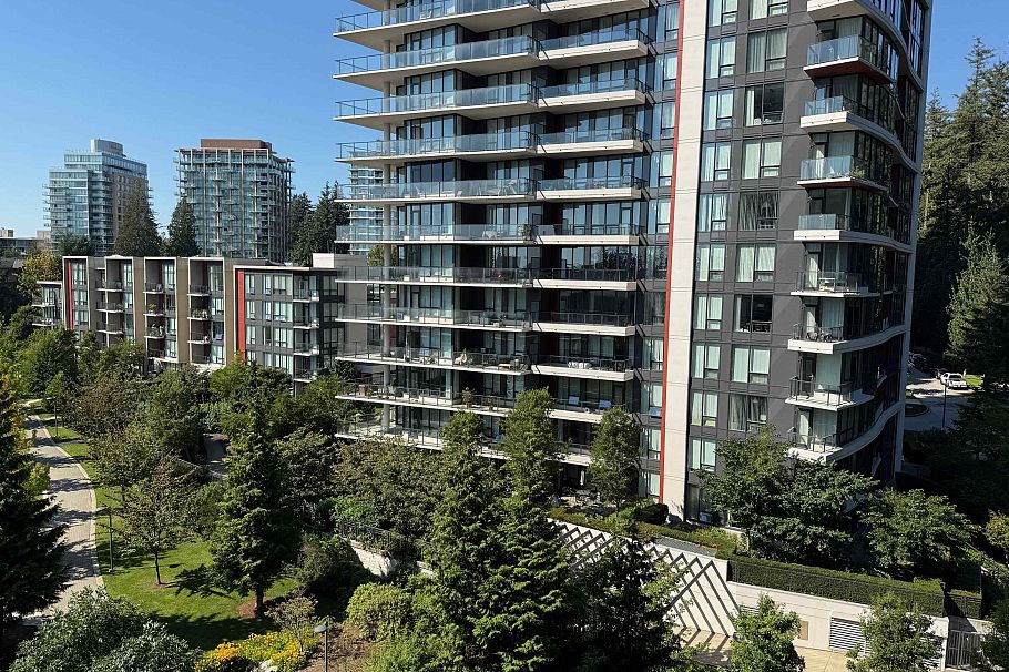 704 3487 Binning Road Vancouver, BC - 21