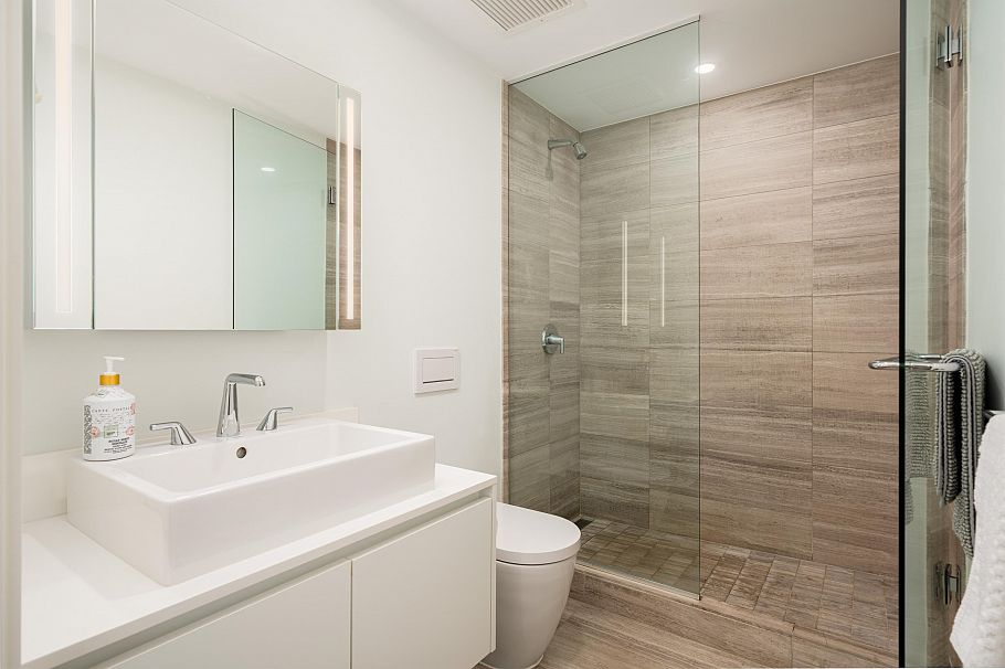 2602 1480 Howe Street Vancouver, BC - 12