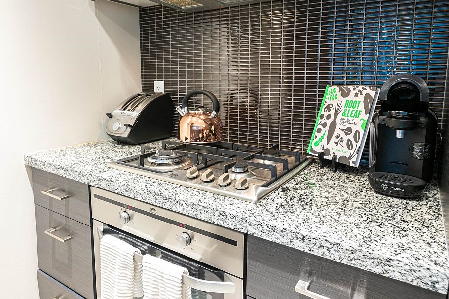 907 833 HOMER STREET, Vancouver BC V6B 0H3 Vancouver, BC - 11