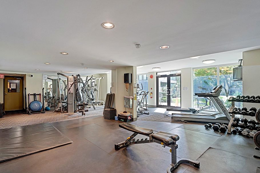 213 8988 Hudson Street Vancouver, BC - 22