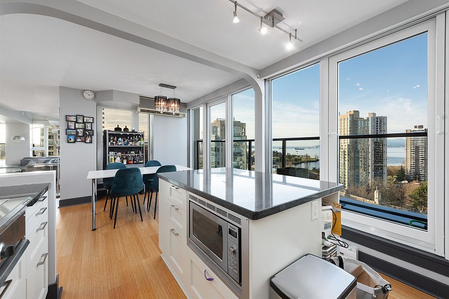 1806 888 Pacific Street Vancouver, BC - 9