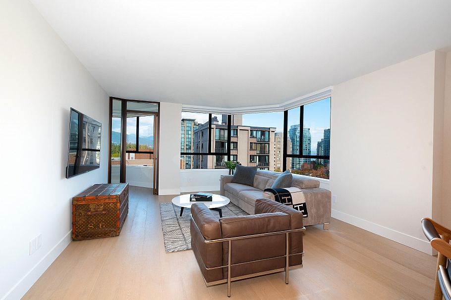 902 1860 Robson Street Vancouver, BC - 8