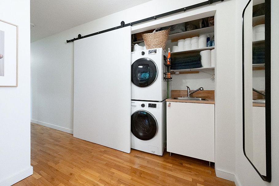 412 555 W 28 Street North Vancouver, BC - 23