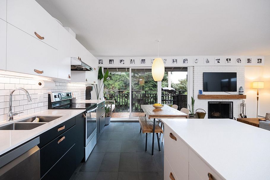 412 555 W 28 Street North Vancouver, BC - 15