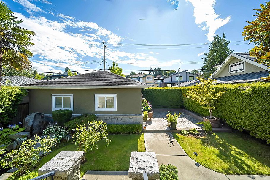3347 Trutch Street Vancouver, BC - 35