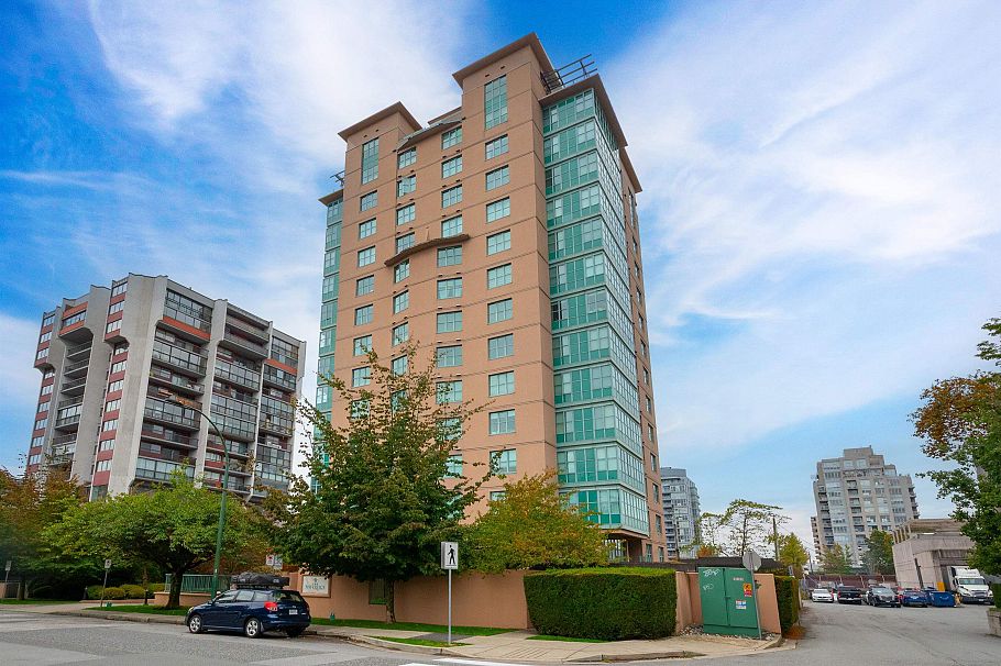 1504 1555 Eastern Avenue North Vancouver, BC - 40