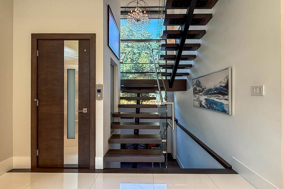 4379 ARUNDEL, North Vancouver BC V7R 3T1 North Vancouver, BC - 23