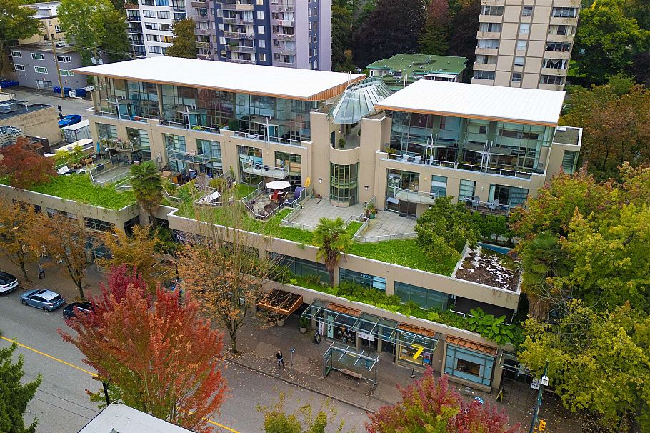 PH4 1688 Robson Street Vancouver, BC - 1