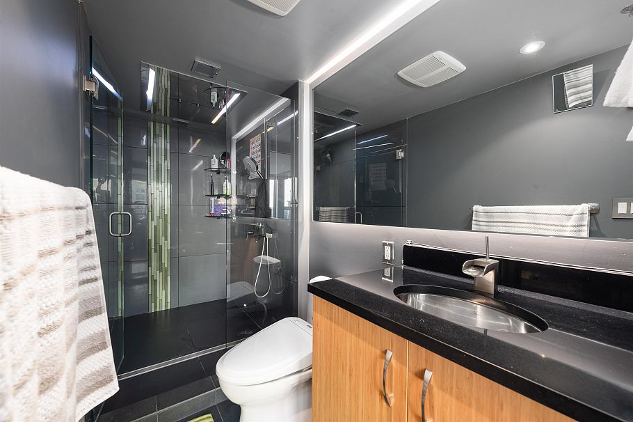 1806 888 Pacific Street Vancouver, BC - 29