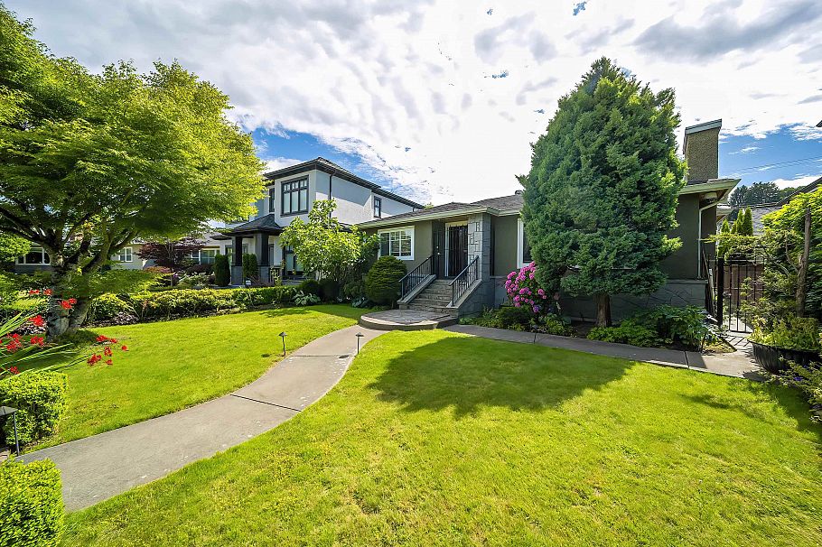 3347 Trutch Street Vancouver, BC - 2