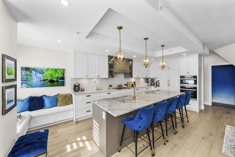 112 3600 Windcrest Drive North Vancouver, BC - 14