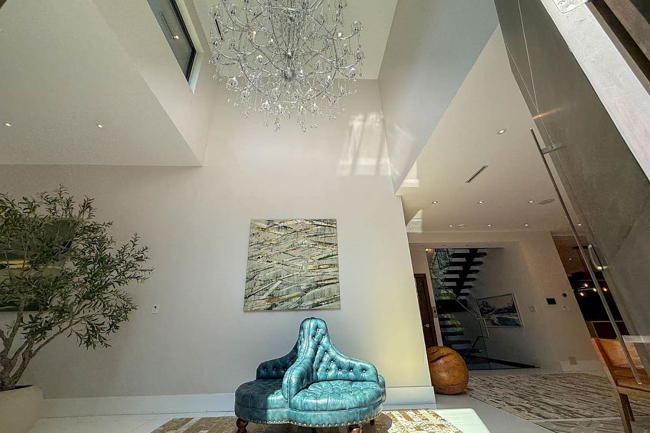 4379 ARUNDEL, North Vancouver BC V7R 3T1 North Vancouver, BC - 6