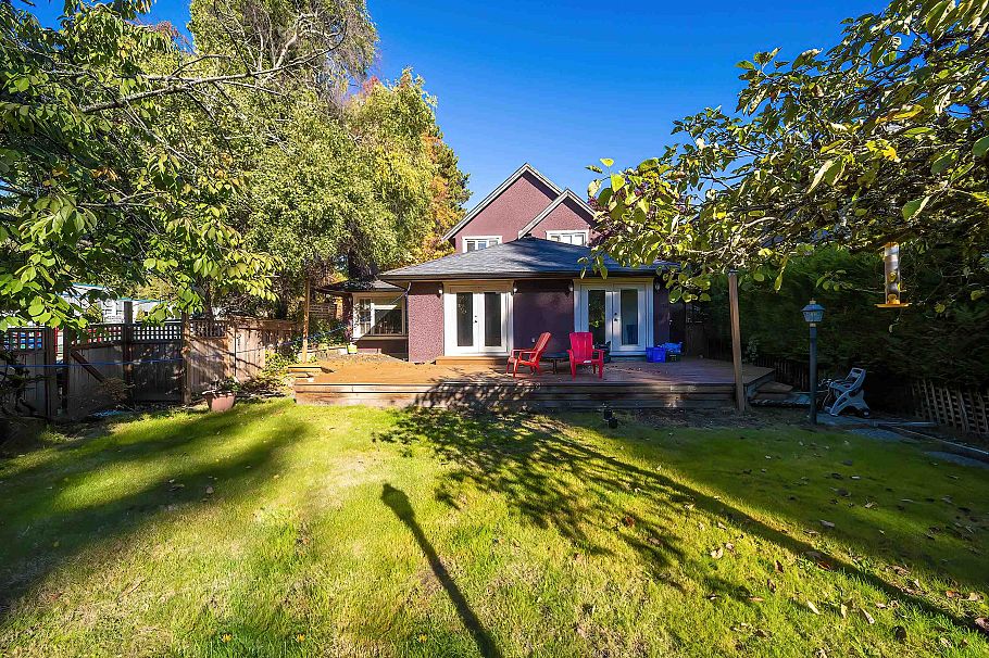 4094 W 38th Avenue Vancouver, BC - 23