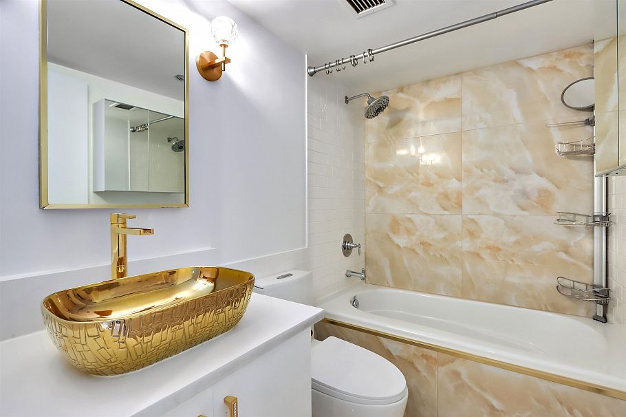 201 55 ALEXANDER, Vancouver BC V6A 1B2 Vancouver, BC - 11