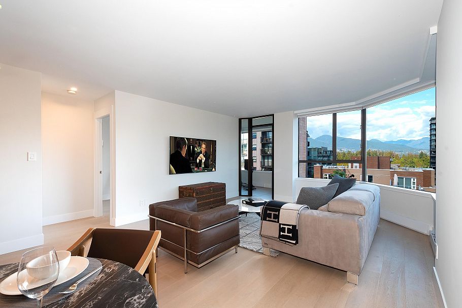 902 1860 Robson Street Vancouver, BC - 7