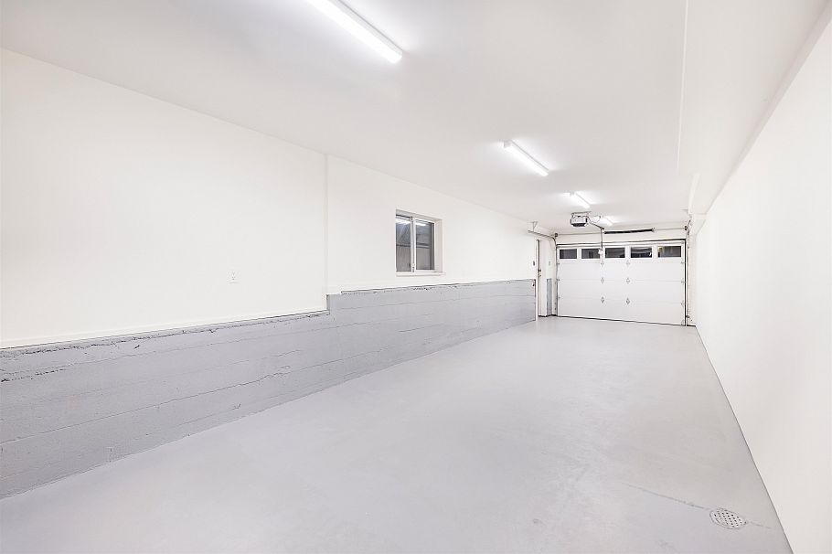 2654 Masefield Road North Vancouver, BC - 32