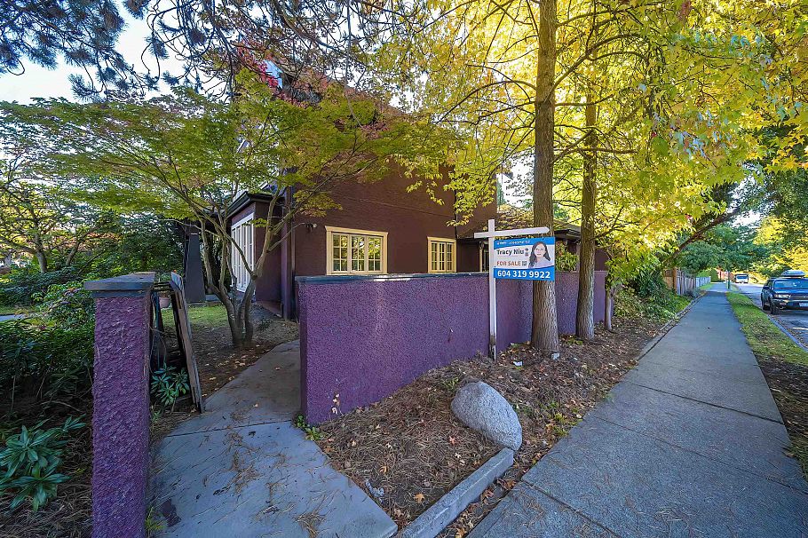 4094 W 38th Avenue Vancouver, BC - 29