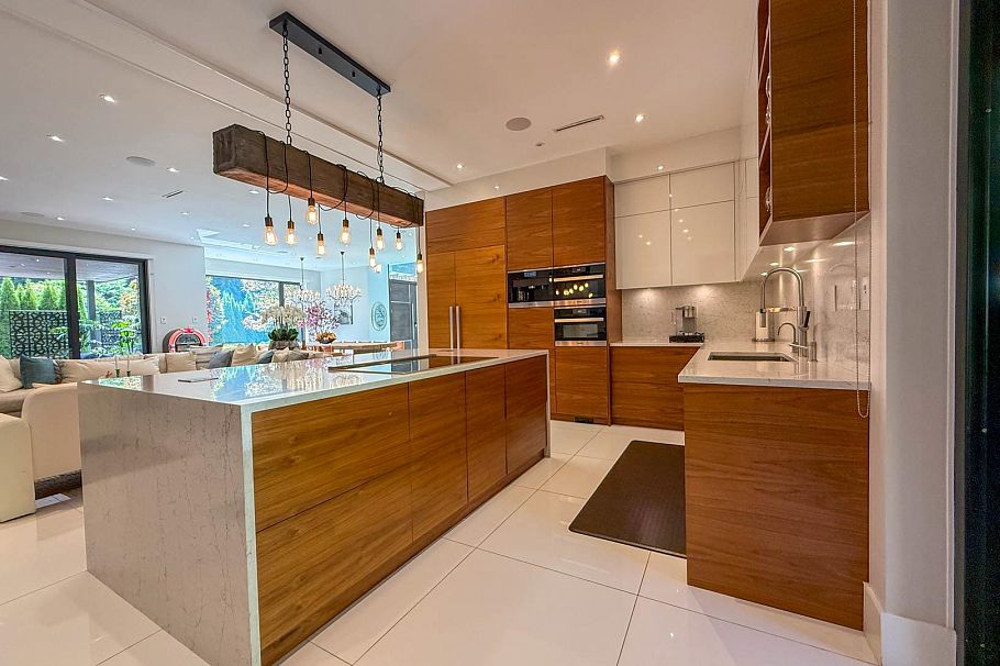 4379 ARUNDEL, North Vancouver BC V7R 3T1 North Vancouver, BC - 16