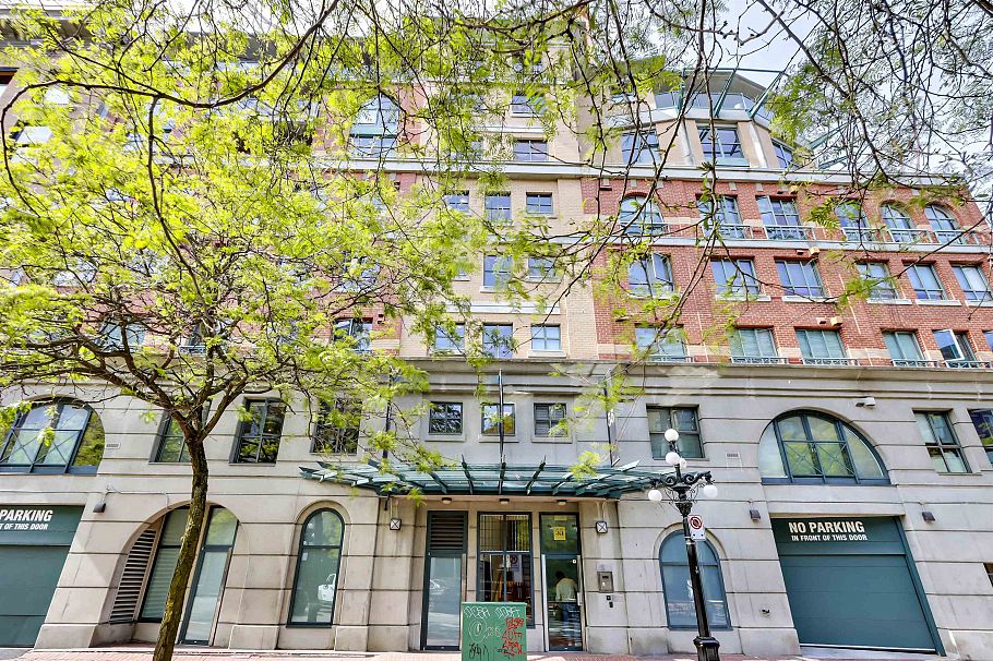 201 55 ALEXANDER, Vancouver BC V6A 1B2 Vancouver, BC - 17