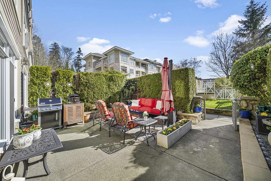 112 3600 Windcrest Drive North Vancouver, BC - 4
