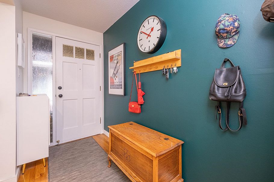 412 555 W 28 Street North Vancouver, BC - 28