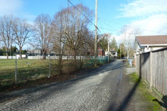 4955 Quebec Street Vancouver, BC - 5